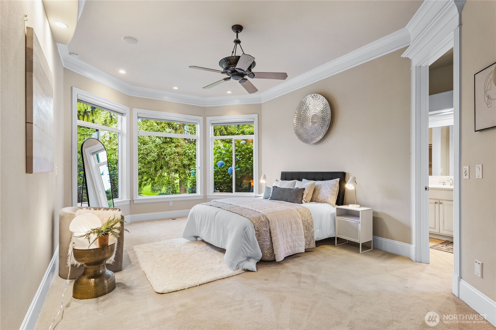 128 Country Club Circle SW, Lakewood, WA 98498