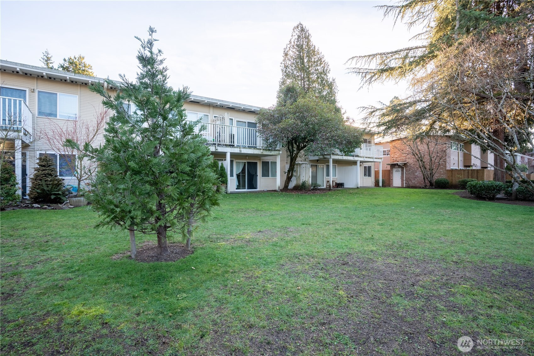 12230 SE 60th Street #34, Bellevue, WA 98006