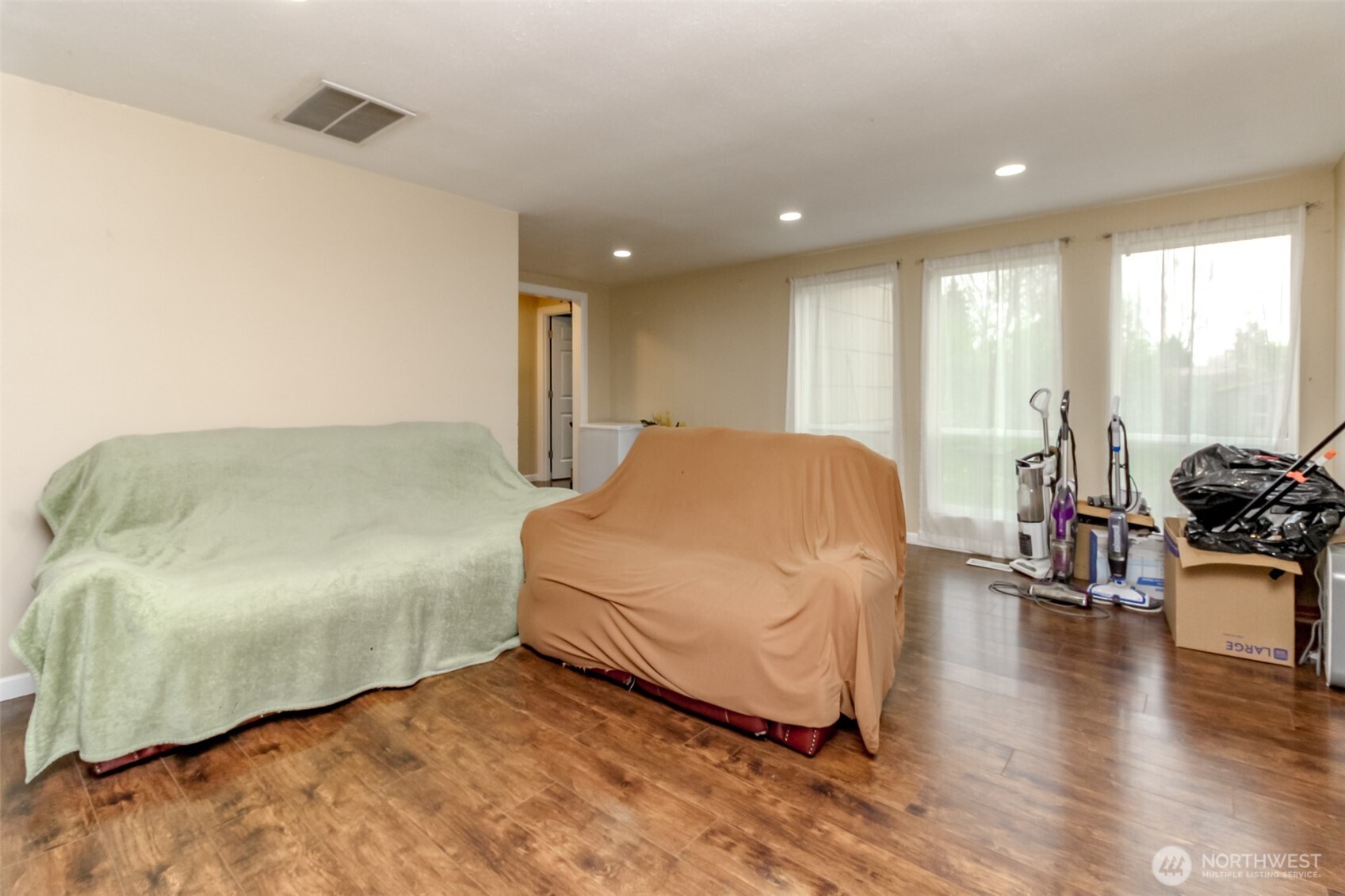 10543 SE 228th Street , Kent, WA 98031