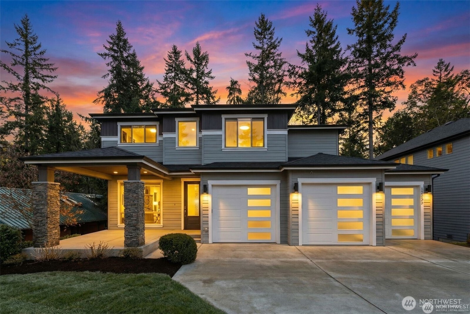 12055 SE May Creek Park Drive , Newcastle, WA 98056