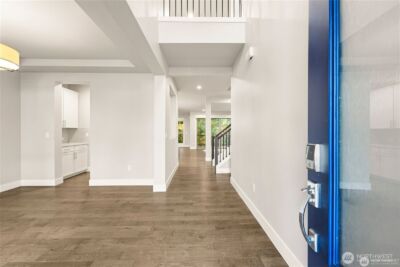 12055 SE May Creek Park Drive , Newcastle, WA 98056 - Photo 2