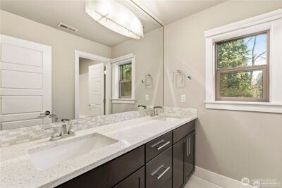 12055 SE May Creek Park Drive , Newcastle, WA 98056 - Photo 24