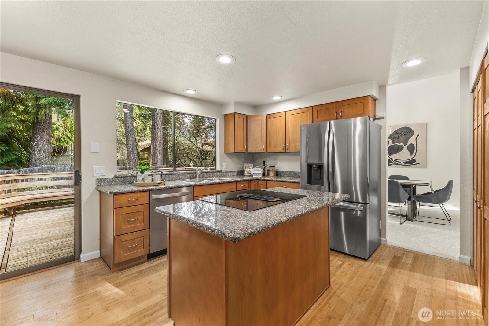 14715 NE 61st Court , Redmond, WA 98052-4751