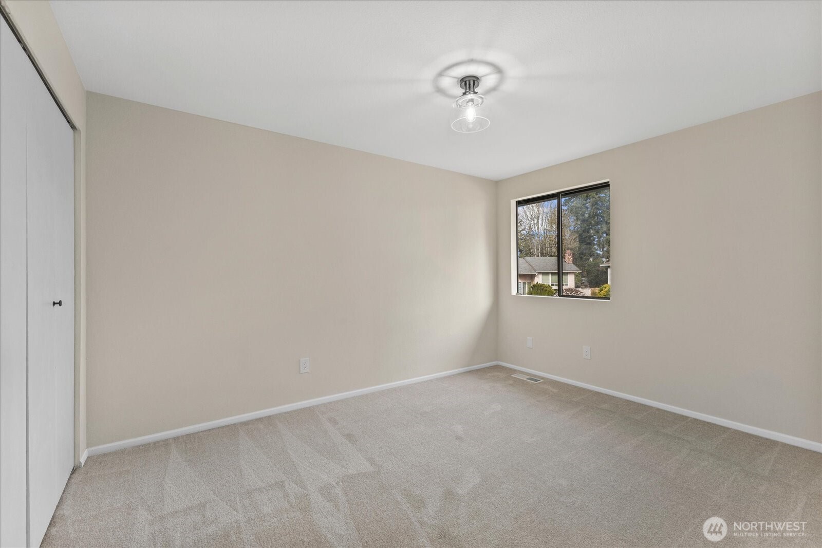 14715 NE 61st Court , Redmond, WA 98052-4751