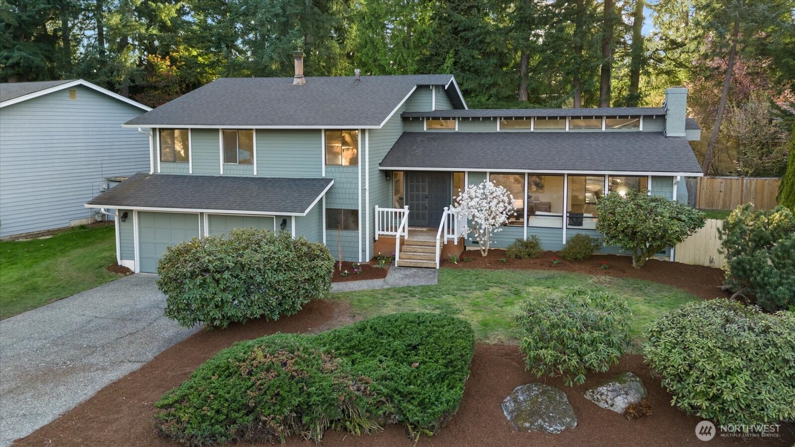 14715 NE 61st Court , Redmond, WA 98052-4751