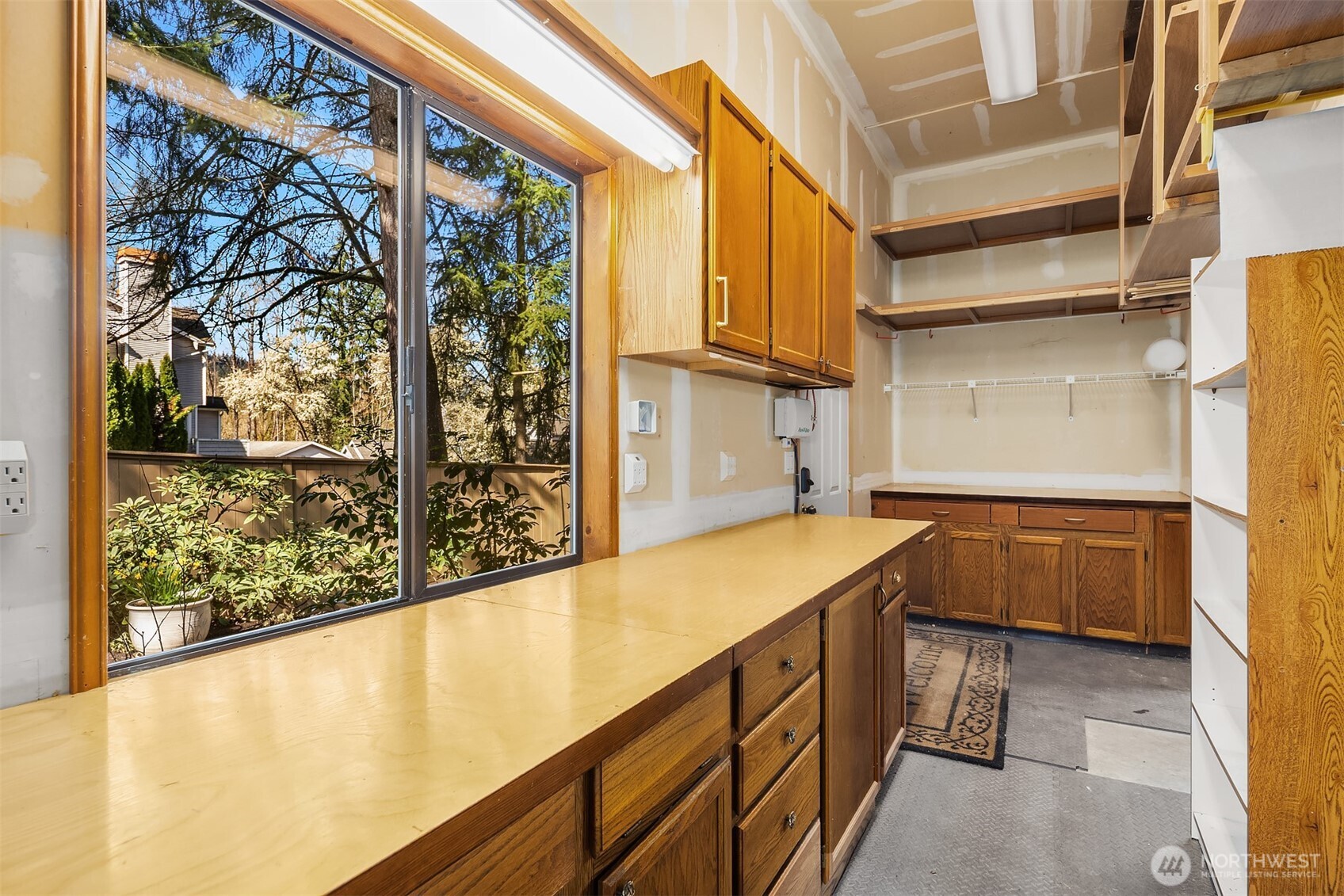 635 Kalmia Ct NW, Issaquah, WA 98027