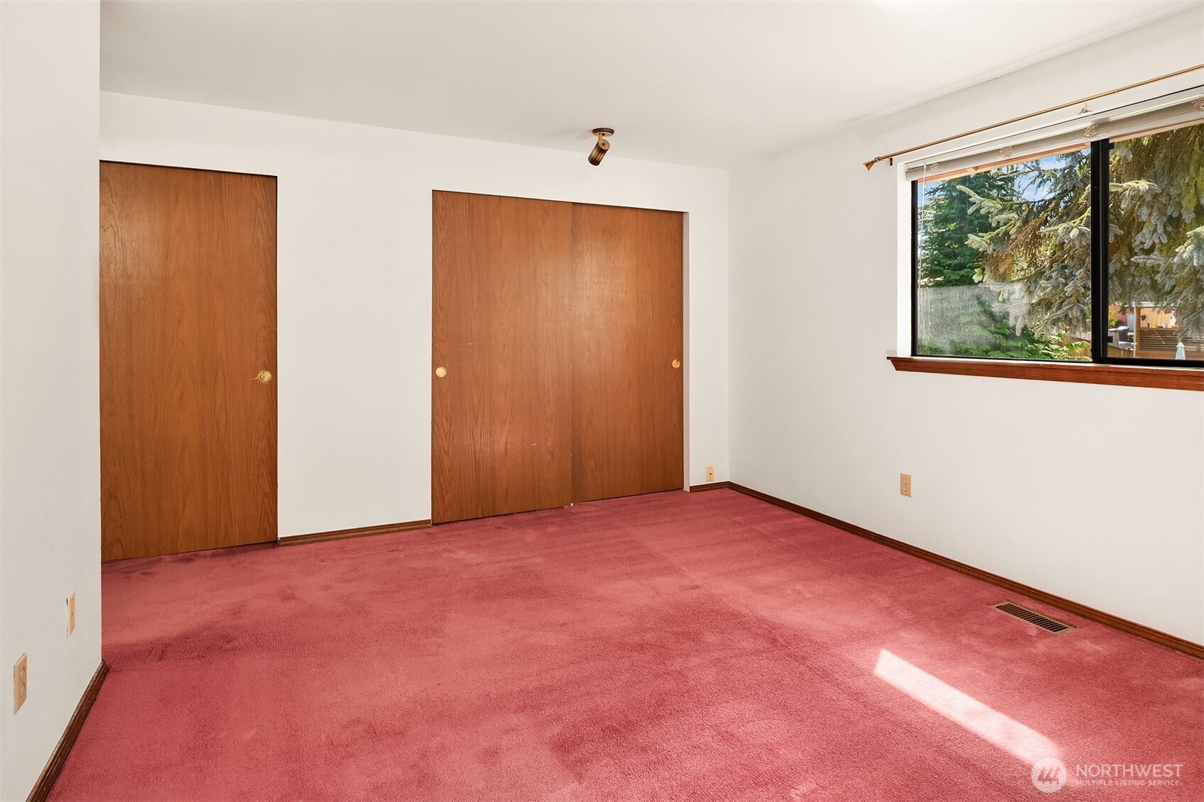 2426 198th Place SW, Lynnwood, WA 98036