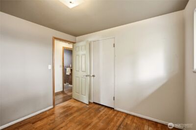 1409 N 135th Pl , Seattle, WA 98133 - Photo 24