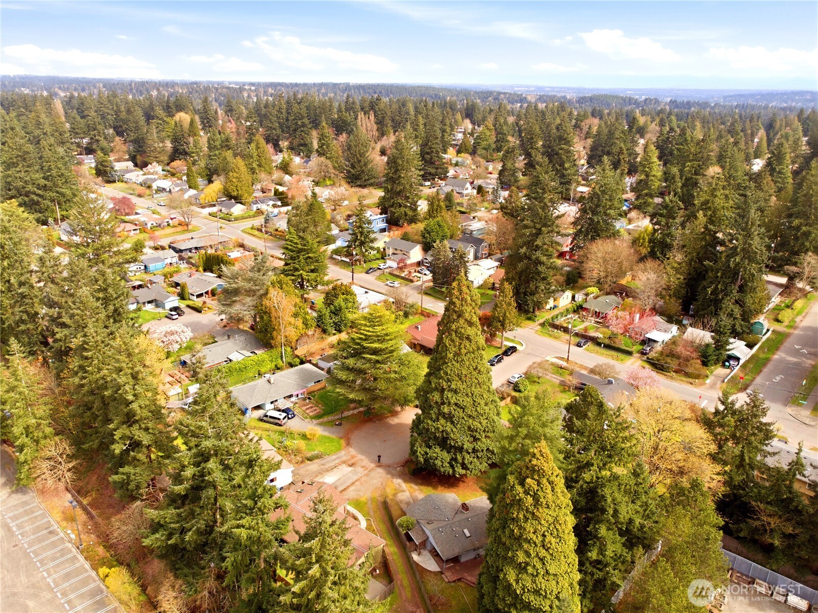 1409 N 135th Pl , Seattle, WA 98133