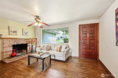 1409 N 135th Pl , Seattle, WA 98133 - Photo 7