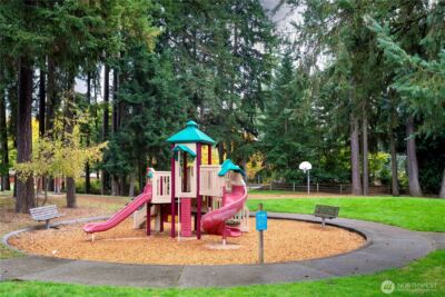 18275 NE 97th Way #103, Redmond, WA 98052 - Photo 24