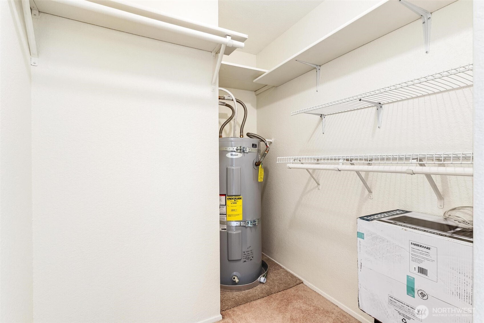 25131 98th Place S #E201, Kent, WA 98030