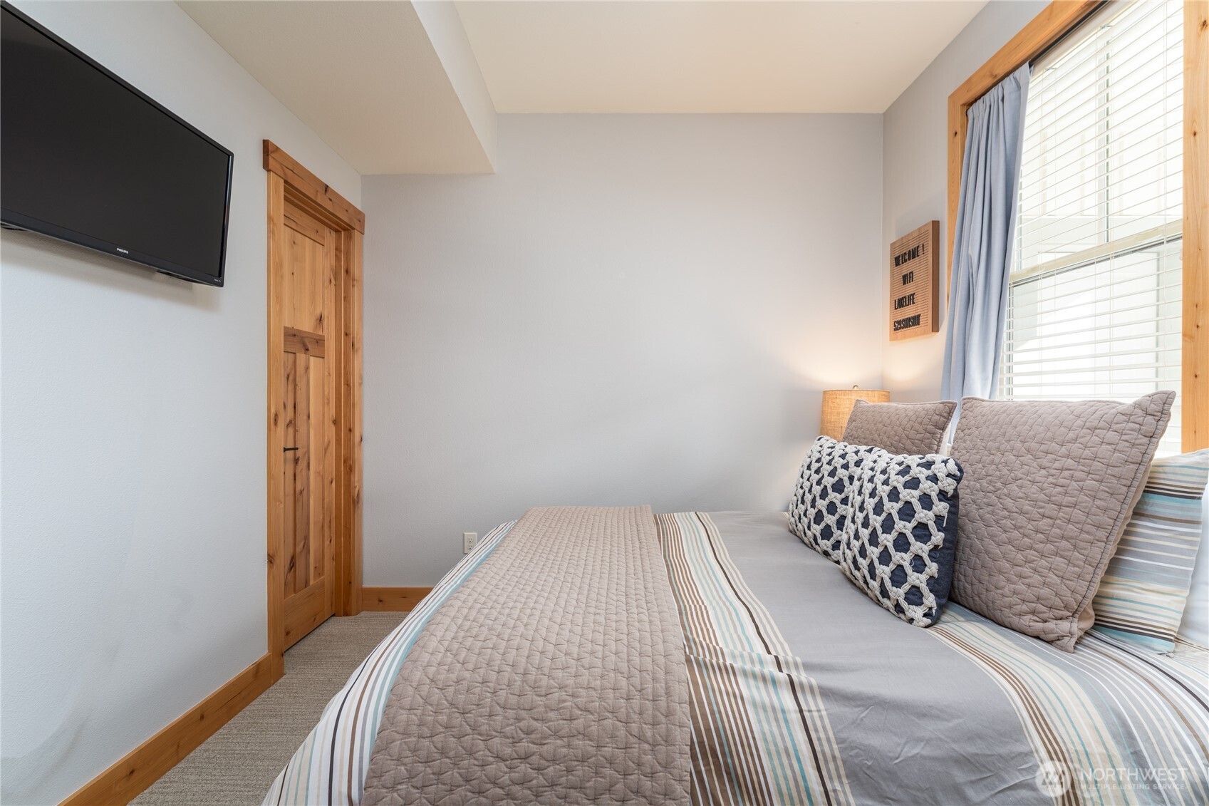 529 Porcupine Lane , Chelan, WA 98816