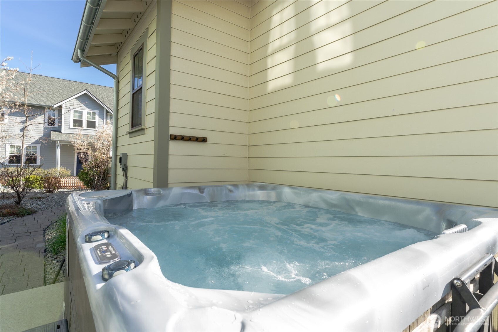 529 Porcupine Lane , Chelan, WA 98816