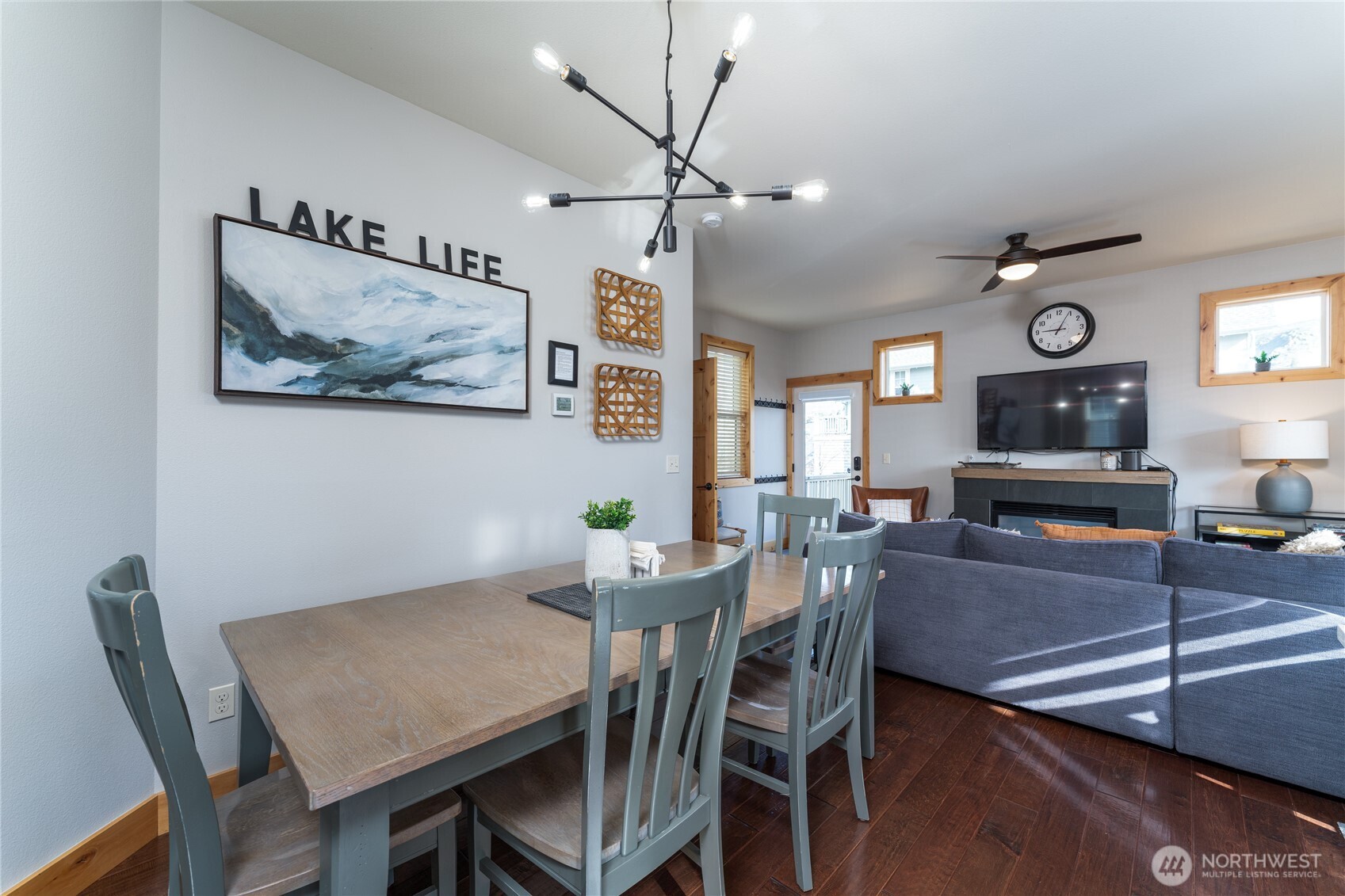 529 Porcupine Lane , Chelan, WA 98816