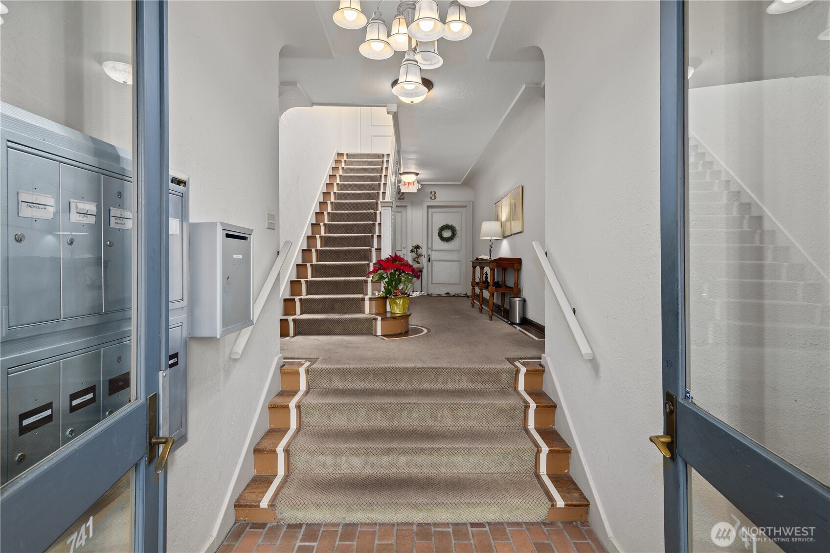 741 Federal Avenue E, Seattle, WA 98102