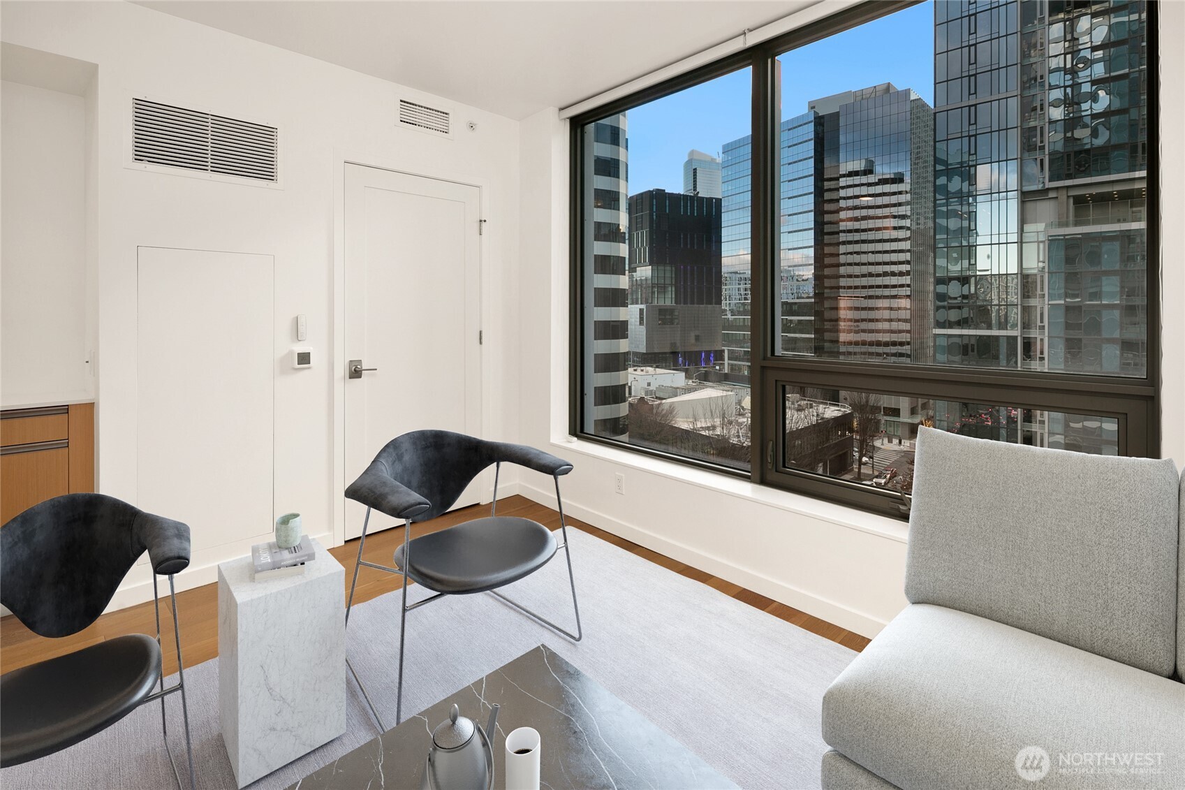 1808 Minor Avenue #902, Seattle, WA 98101