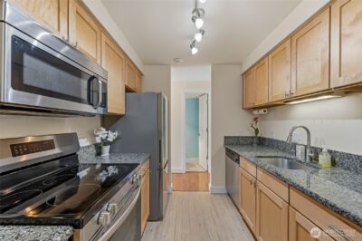15827 NE Leary Way #B-116, Redmond, WA 98052 - Photo 11