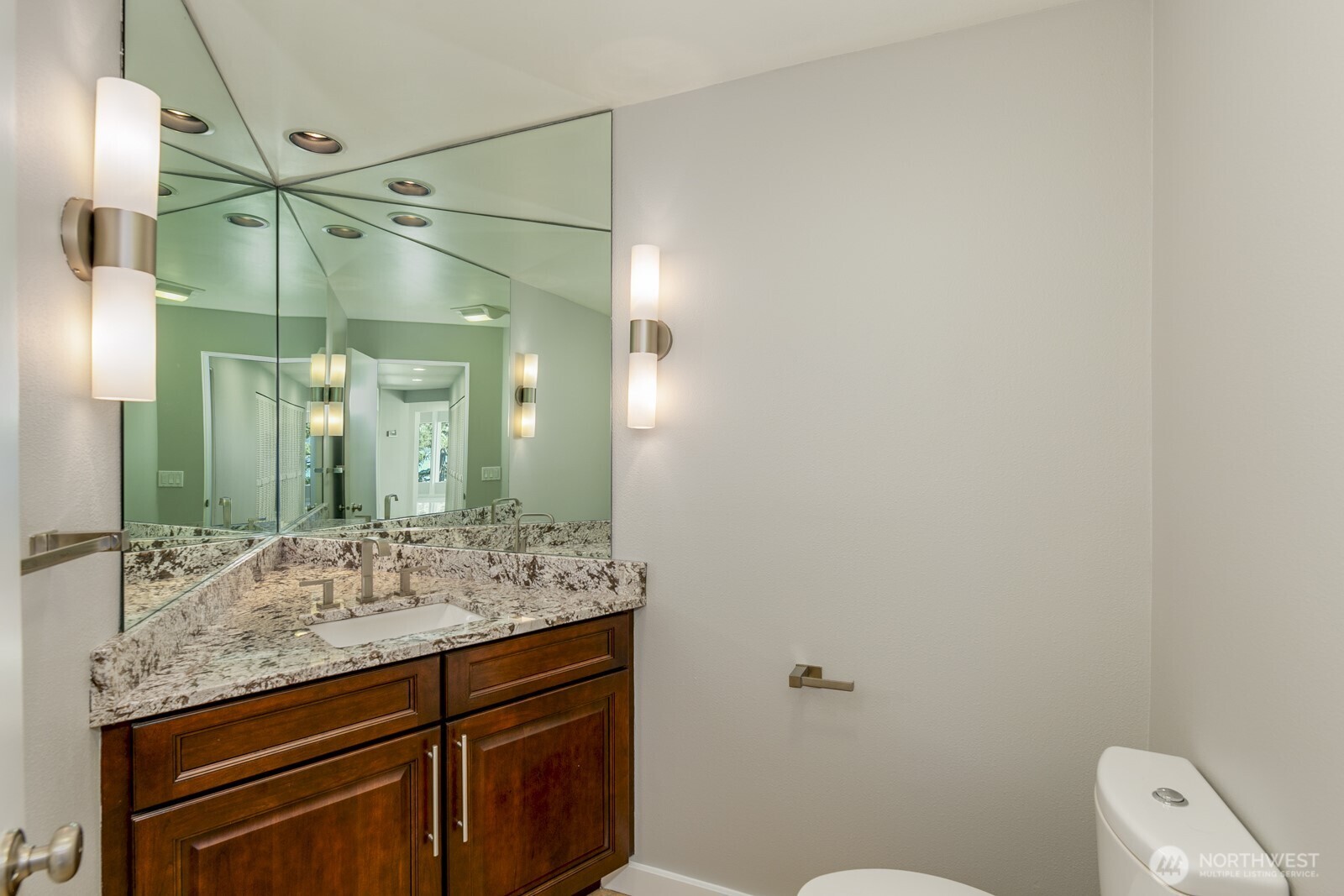 10413 66th Place W, Mukilteo, WA 98275