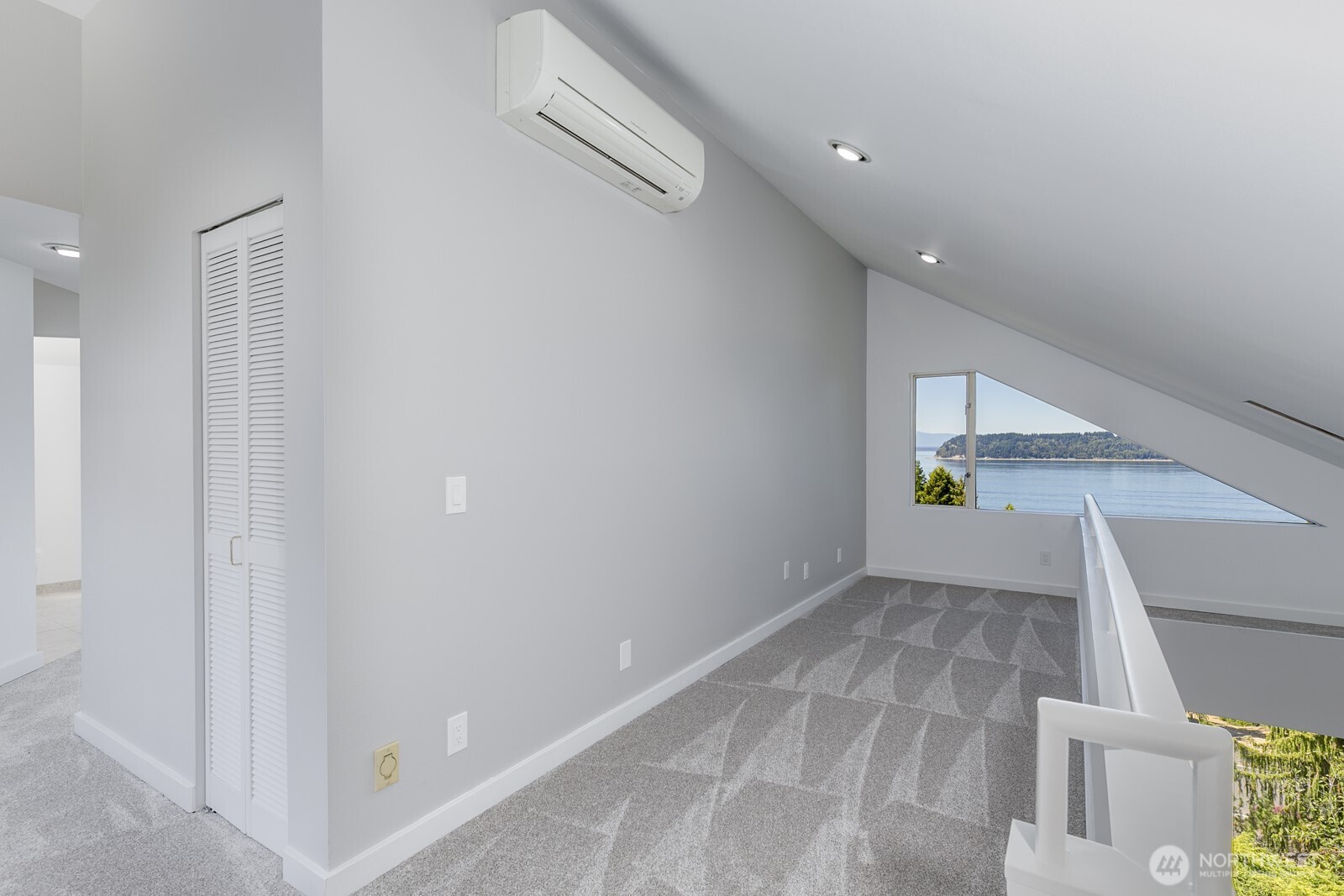 10413 66th Place W, Mukilteo, WA 98275