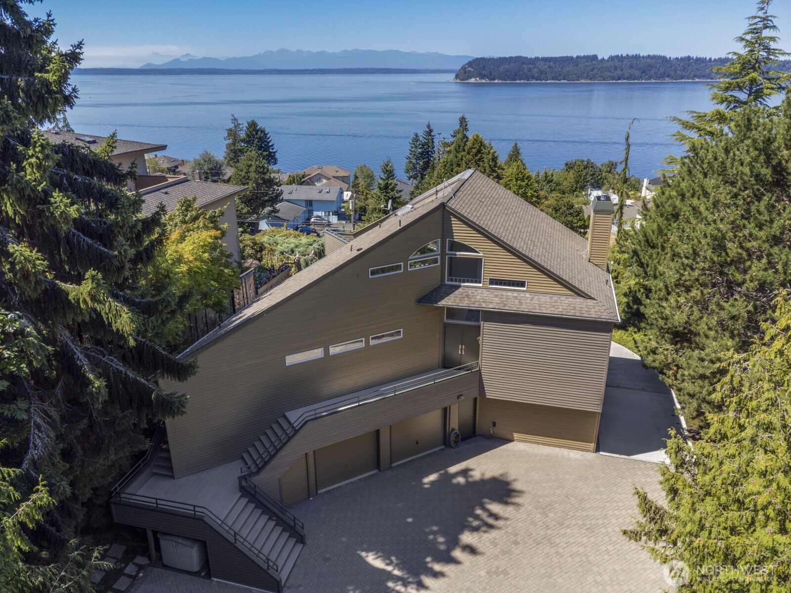 10413 66th Place W, Mukilteo, WA 98275