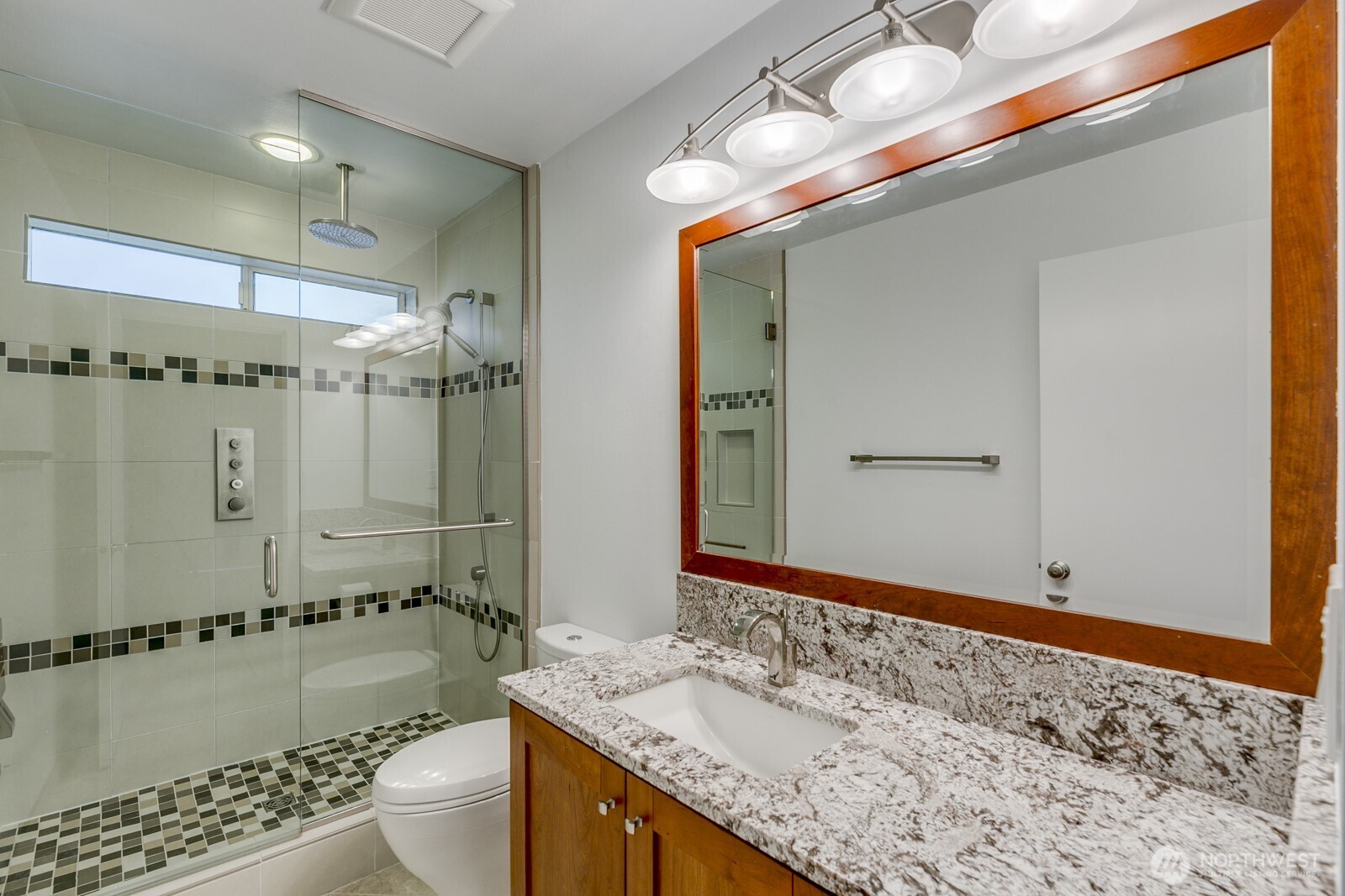 10413 66th Place W, Mukilteo, WA 98275