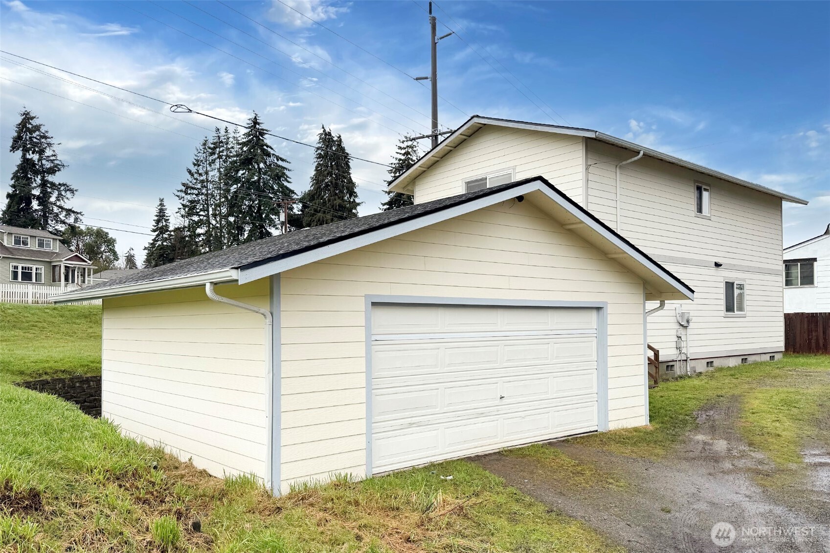 619 E Lauridsen Boulevard , Port Angeles, WA 98362