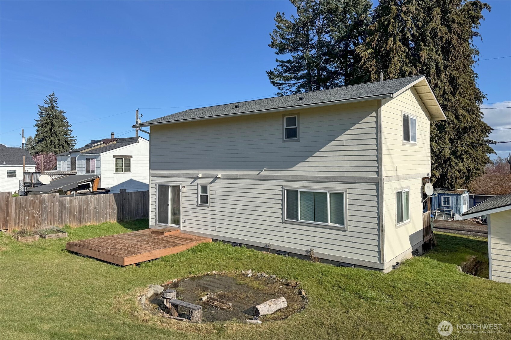 619 E Lauridsen Boulevard , Port Angeles, WA 98362