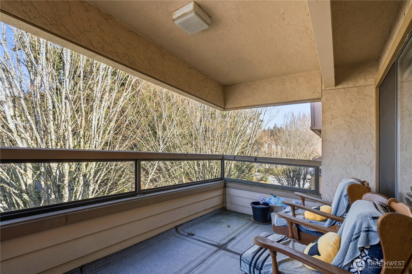 10101 SE 3rd Street #402, Bellevue, WA 98004