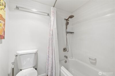 10101 SE 3rd Street #402, Bellevue, WA 98004 - Photo 15
