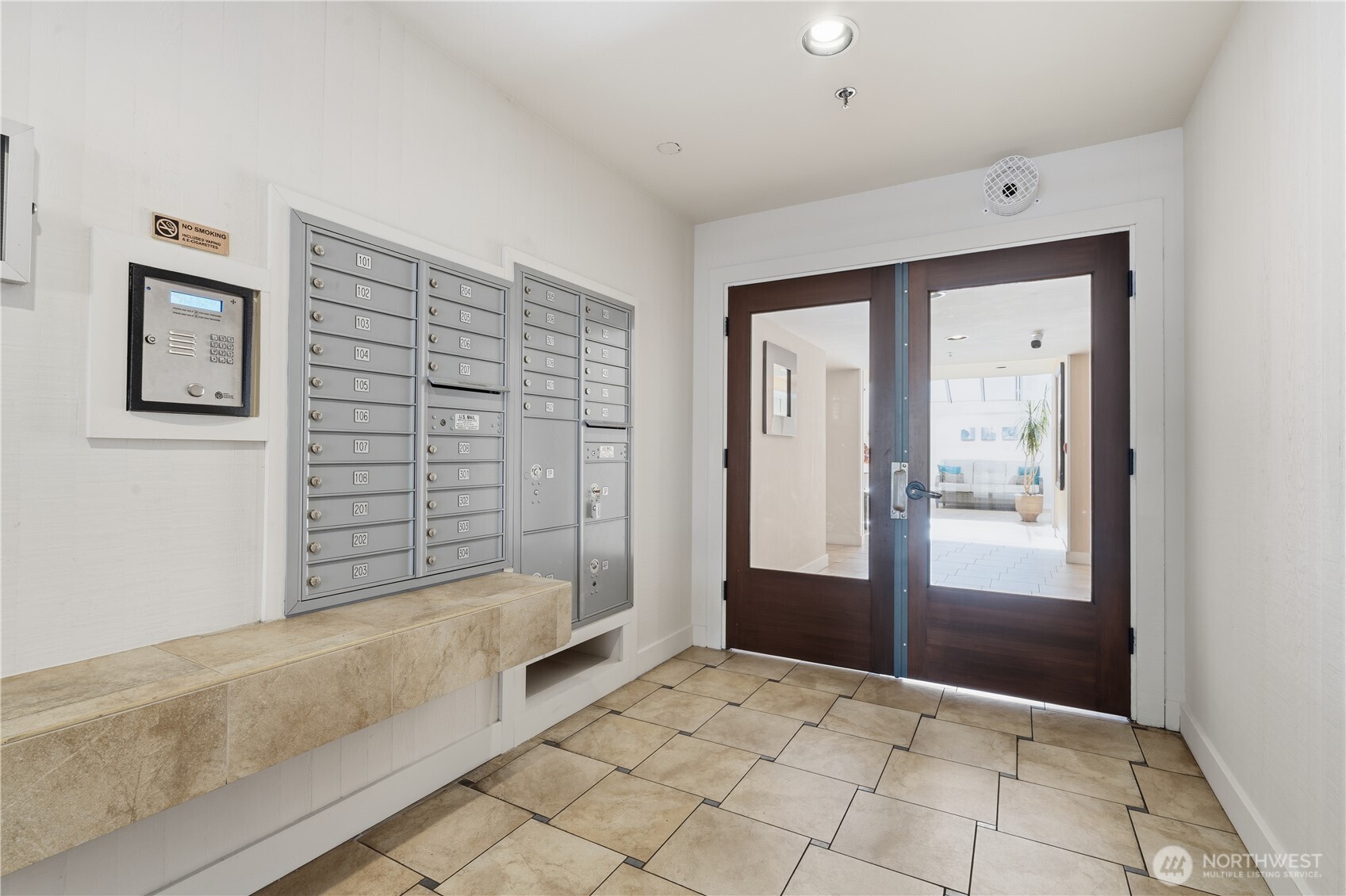 10101 SE 3rd Street #402, Bellevue, WA 98004
