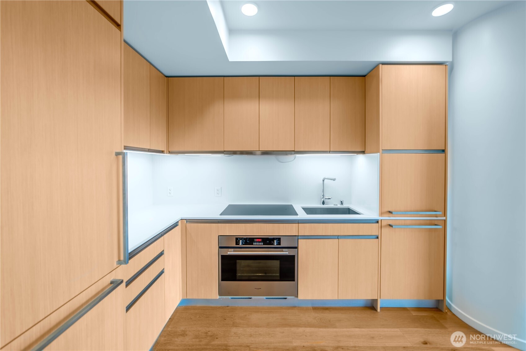 1808 Minor Avenue #912, Seattle, WA 98101