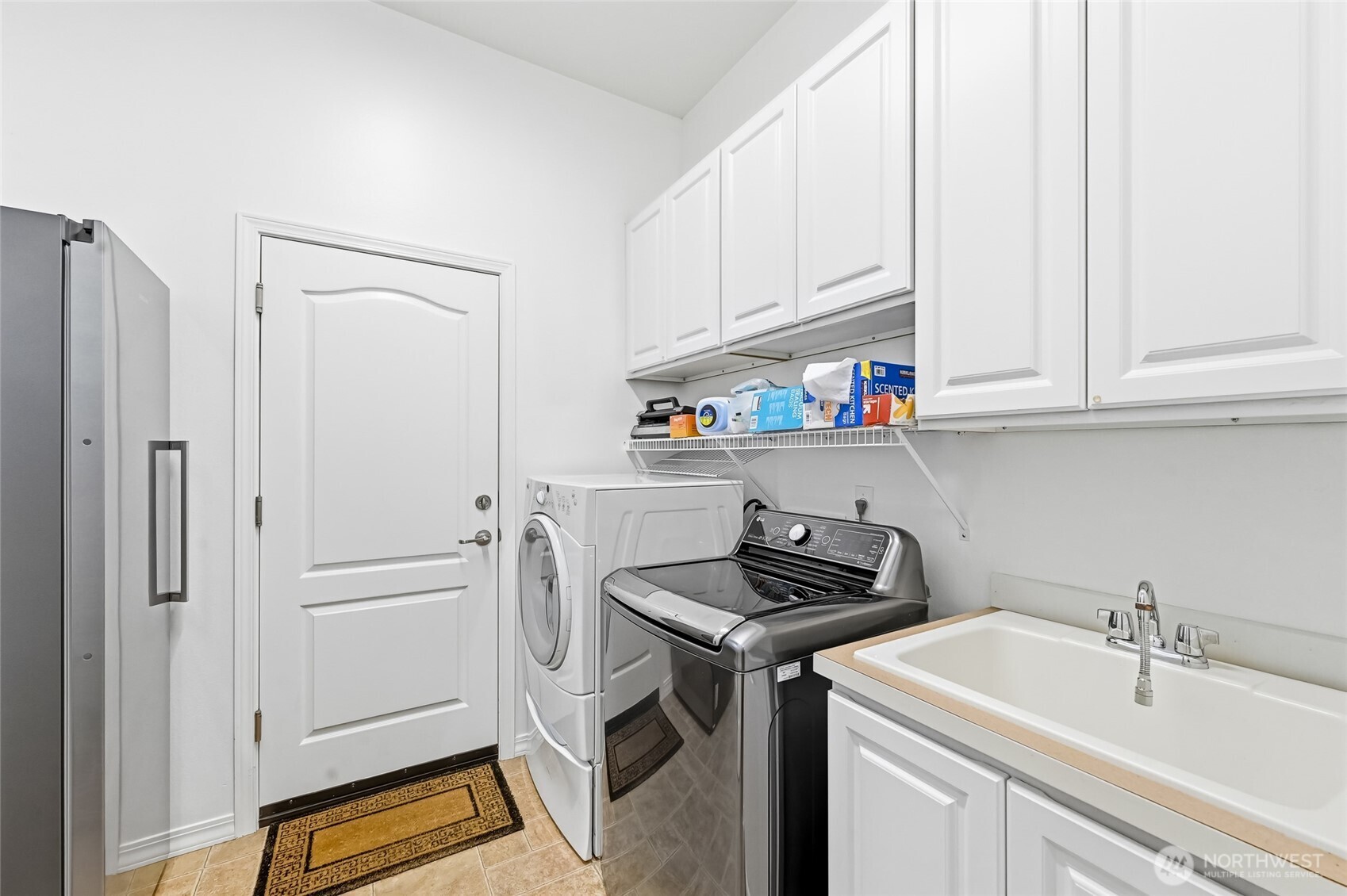 13165 Adair Creek Way NE, Redmond, WA 98053