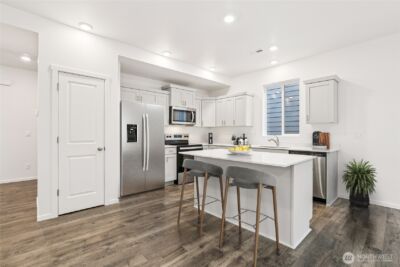 10738 188th Street E #1024, Puyallup, WA 98374 - Photo 7