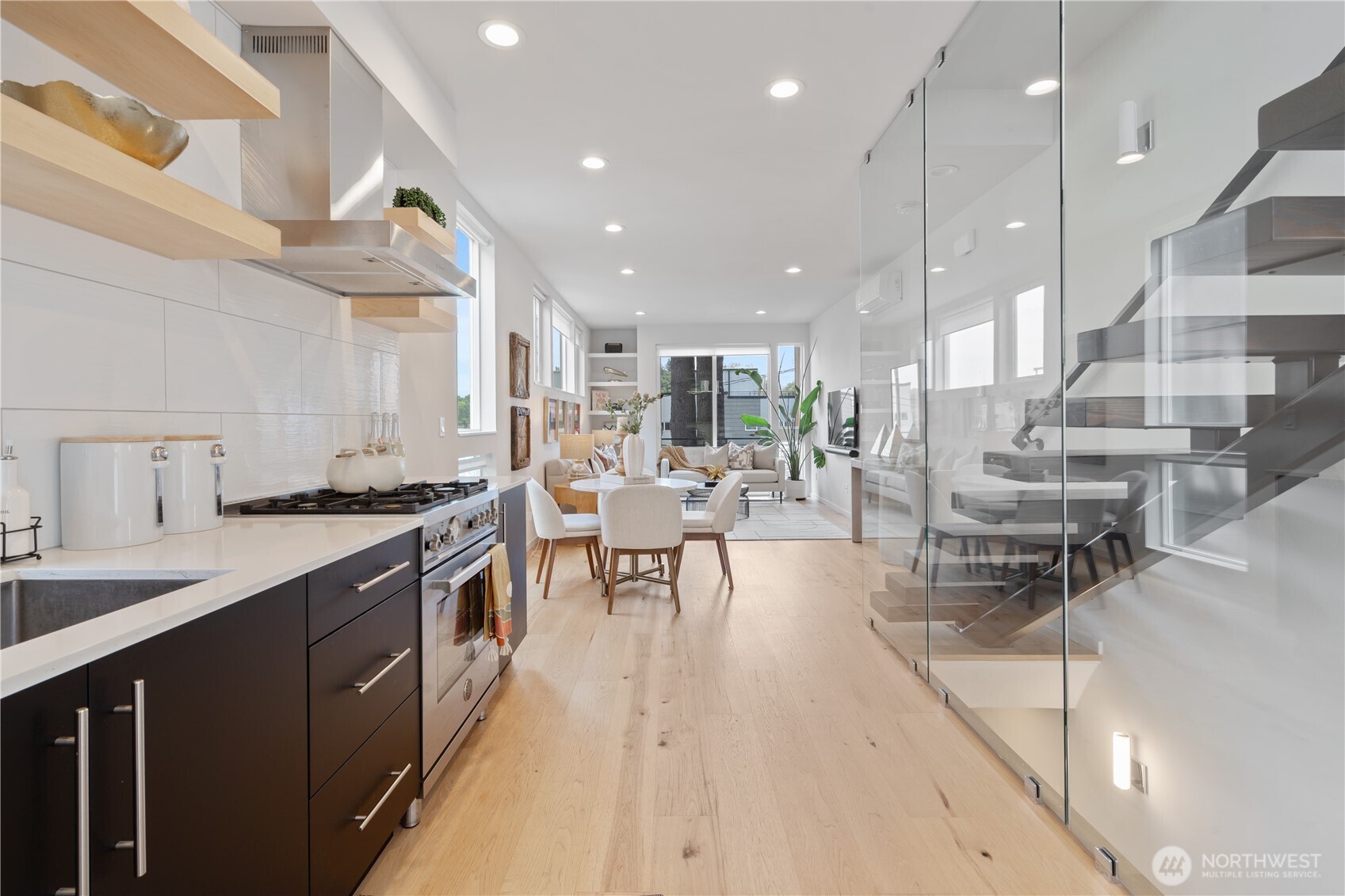 115 27th Avenue E #D, Seattle, WA 98112