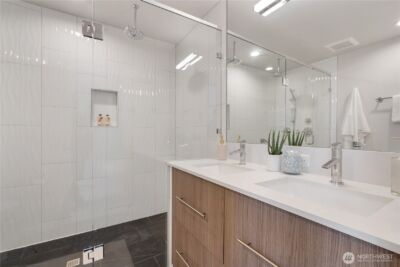 115 27th Avenue E #D, Seattle, WA 98112 - Photo 7