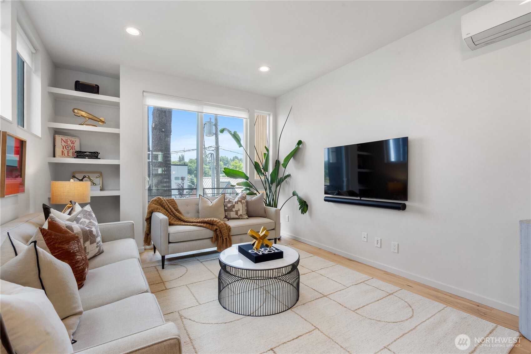 115 27th Avenue E #D, Seattle, WA 98112