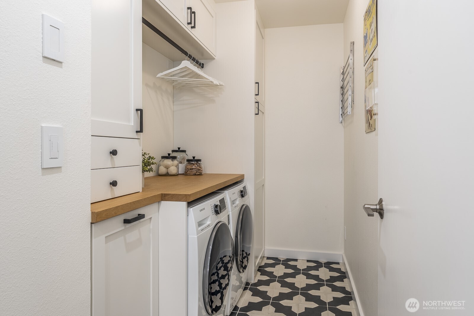 1805 Bellevue Avenue #301, Seattle, WA 98122