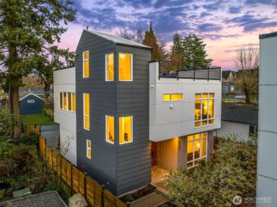 8848 20th Avenue SW, Seattle, WA 98106 - Photo 1