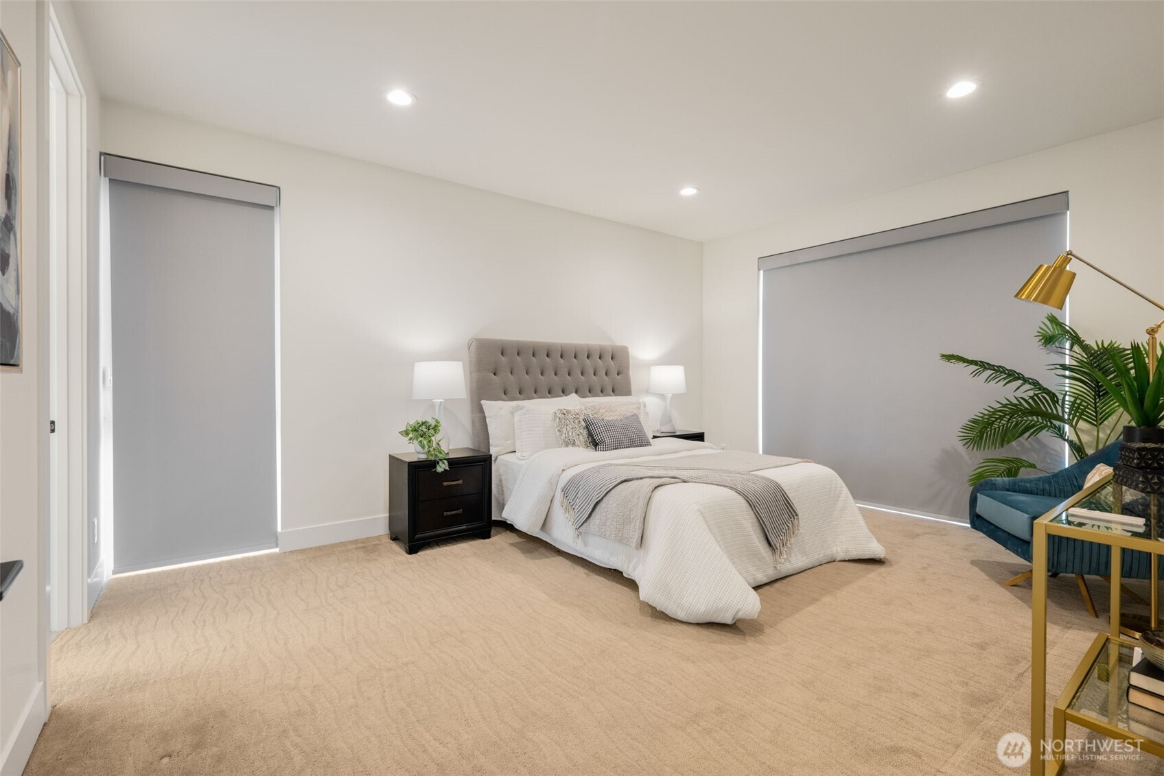 8848 20th Avenue SW, Seattle, WA 98106