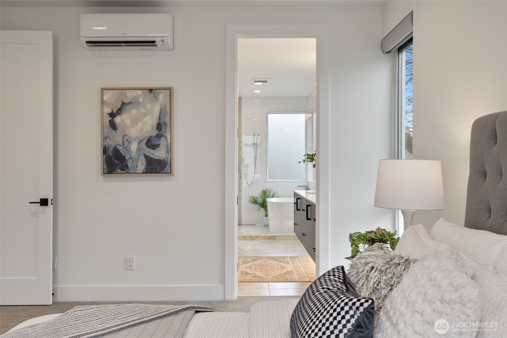 8848 20th Avenue SW, Seattle, WA 98106