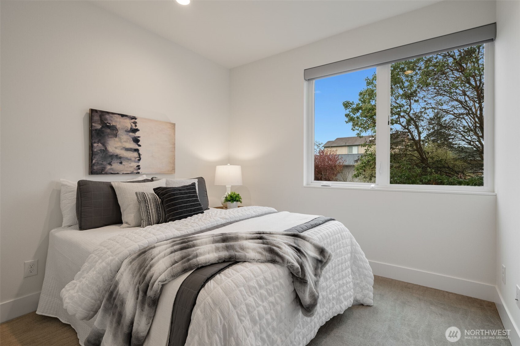 8848 20th Avenue SW, Seattle, WA 98106