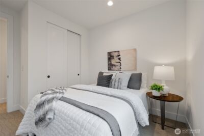 8848 20th Avenue SW, Seattle, WA 98106 - Photo 24