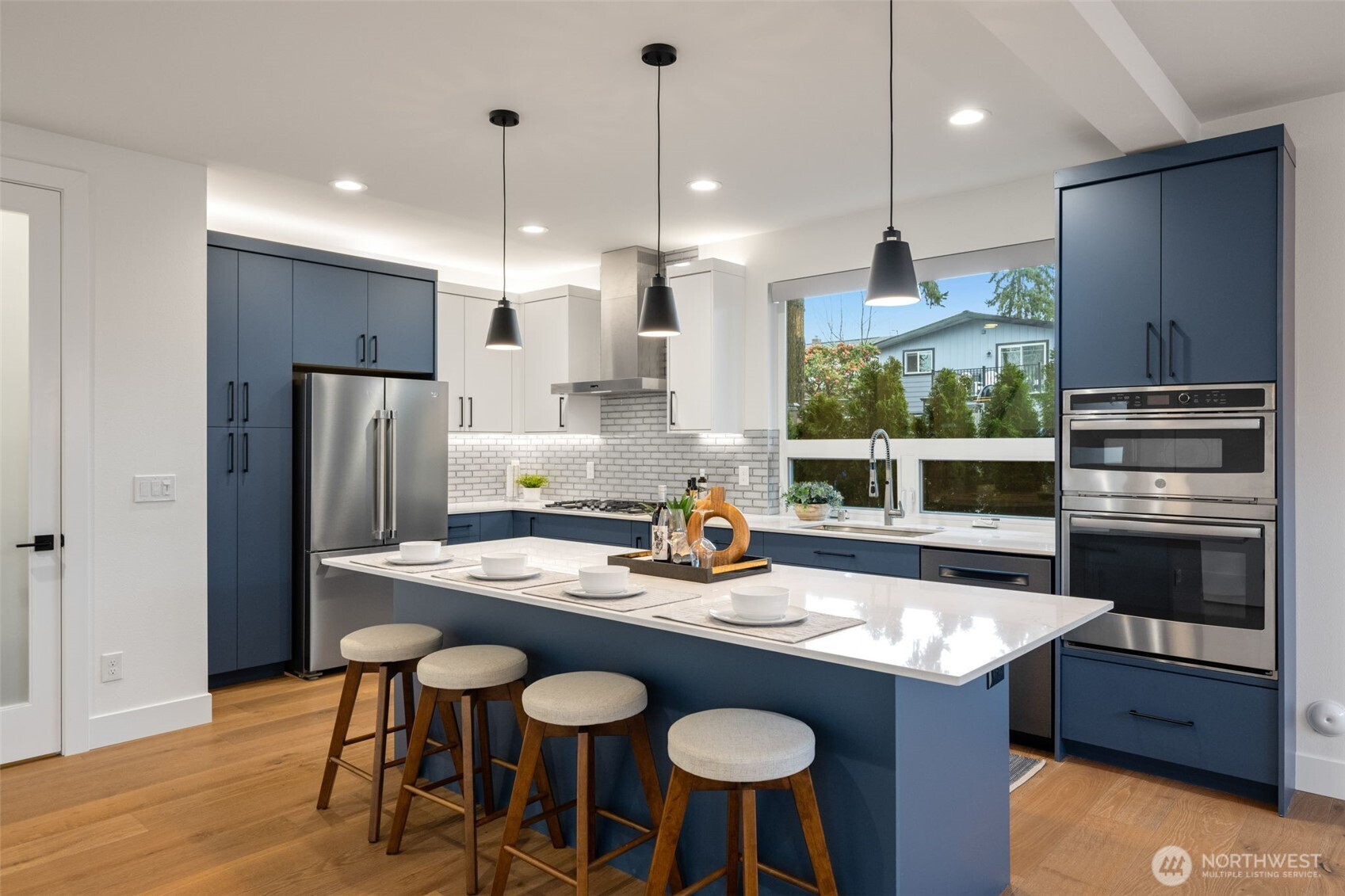 8848 20th Avenue SW, Seattle, WA 98106