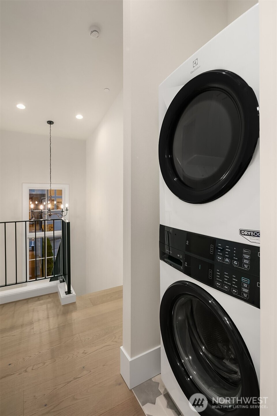 1811 3rd Street , Kirkland, WA 98033