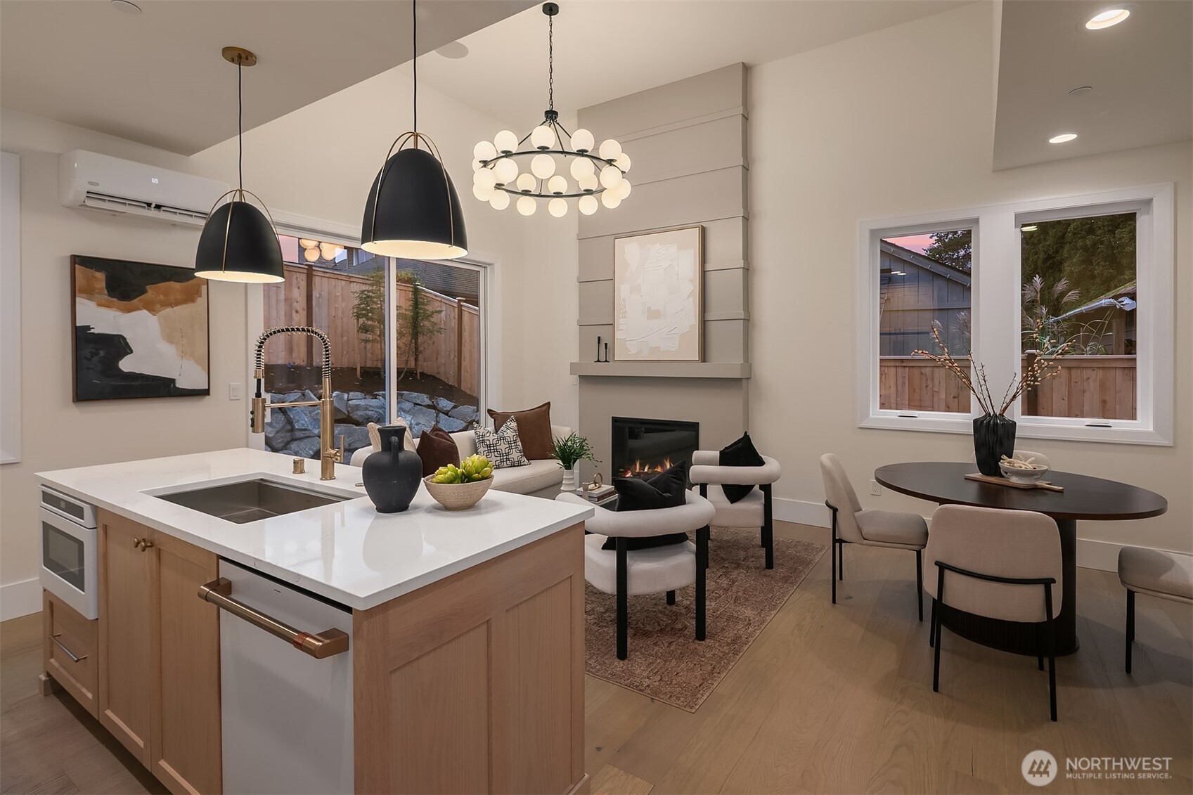 1811 3rd Street , Kirkland, WA 98033