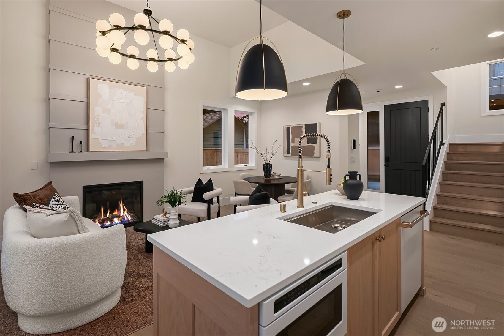 1811 3rd Street , Kirkland, WA 98033