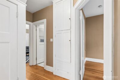 4220 Francis Avenue N, Seattle, WA 98103 - Photo 12