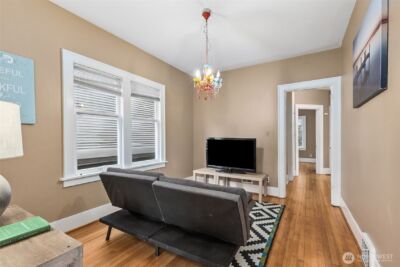 4220 Francis Avenue N, Seattle, WA 98103 - Photo 13