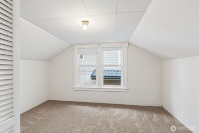 4220 Francis Avenue N, Seattle, WA 98103 - Photo 18